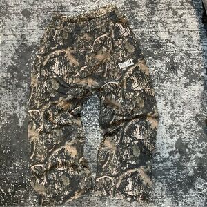 Youngla dark camo pants